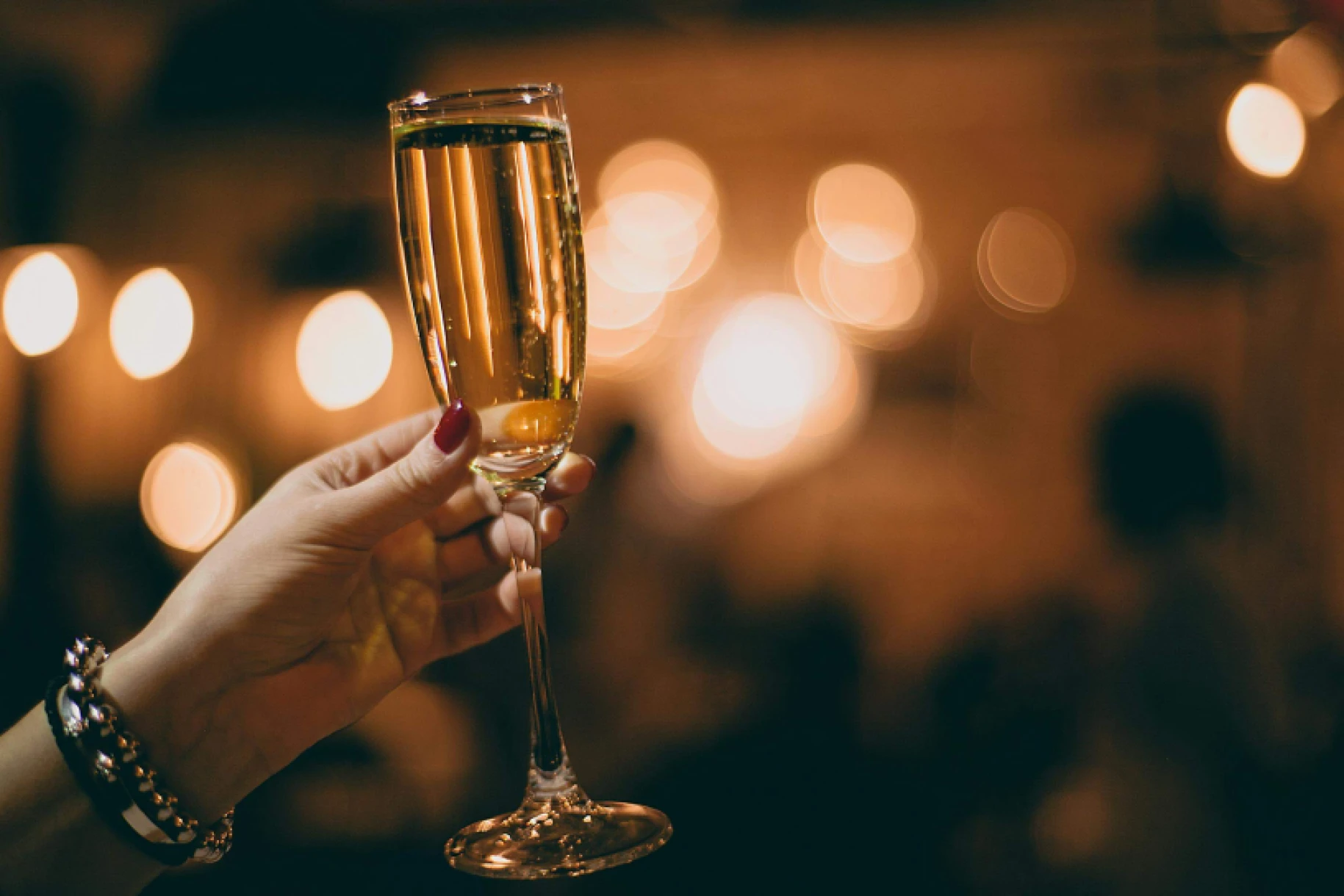 Choosing the Right Escort For a Social Event in London
